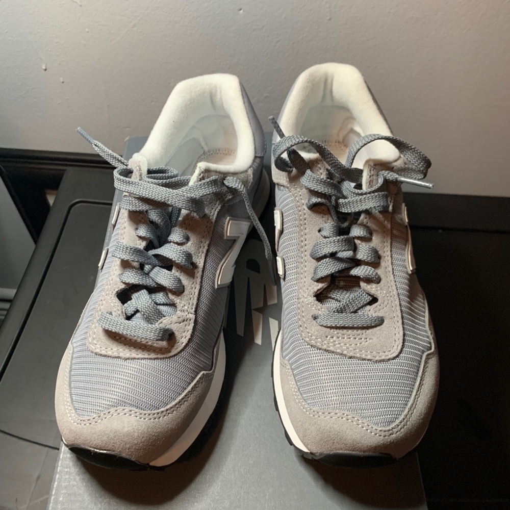 Used new balance grey